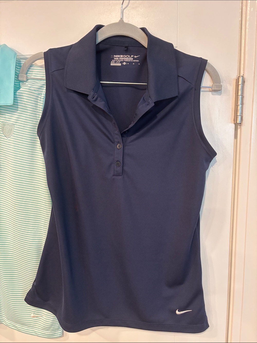 Nike Women’s Navy and Mint Sleeveless Polo Tank Tops (2-Pack) - Picture 2 of 8